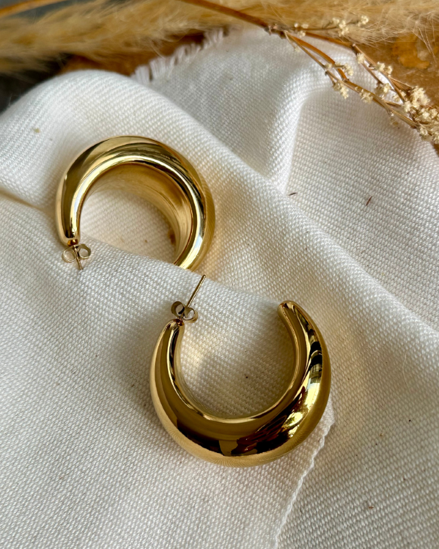 Thick Moon Hoops
